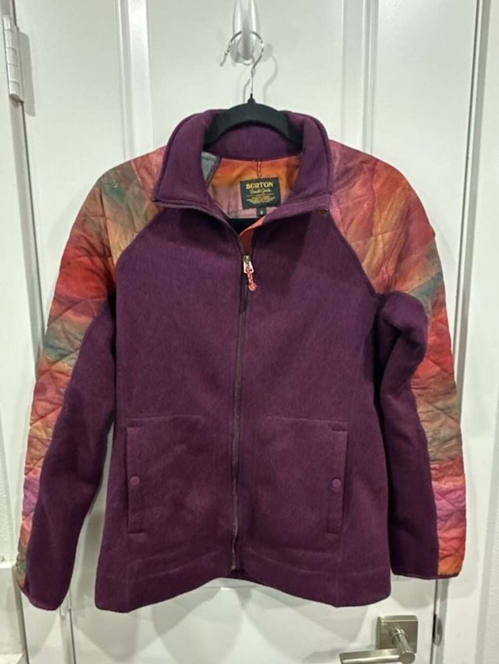 Burton Durable Goods Whistler Blackcomb Fleece Quilted Full Zip Jacket Purple